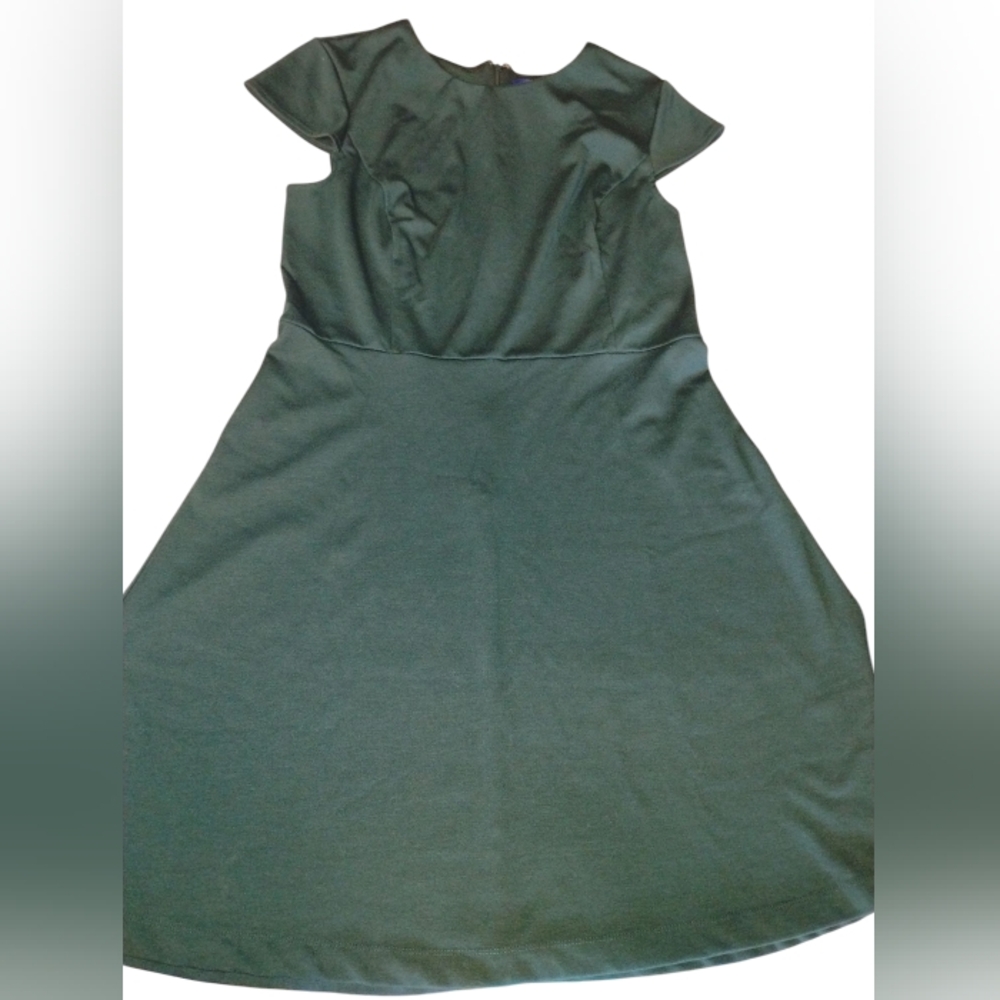 Apt 9 Women's Elegant Green Dress Size Large